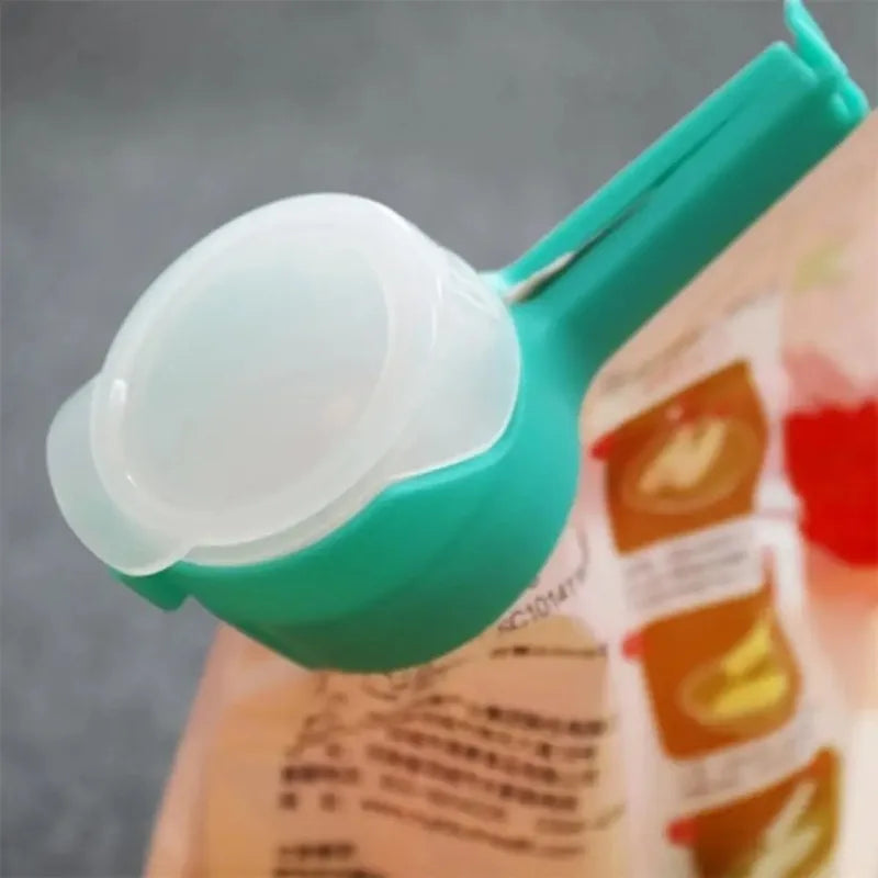 Food Sealing Clips with Pour Spouts